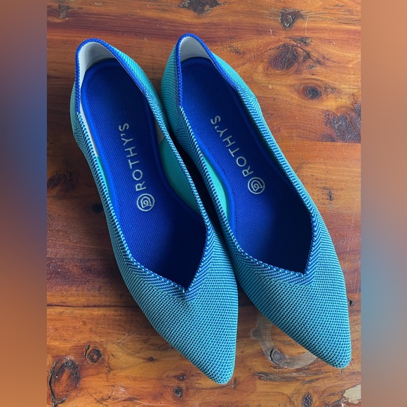 Rothy's Shoes - Rothy's Turquoise The Point Flat, Size 9.5